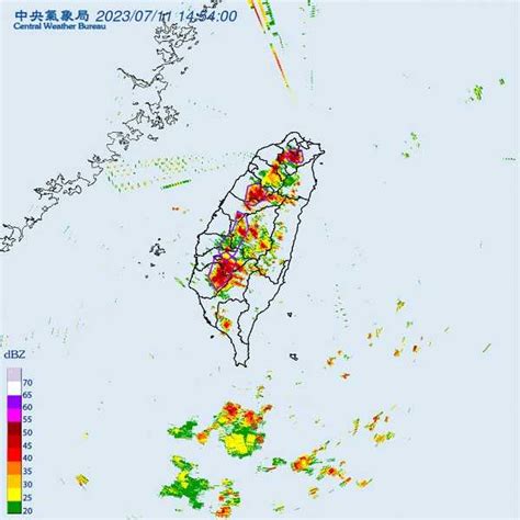 國家警報響了雨勢升級「17縣市豪大雨特報」 8地區大雷雨警訊 生活 Ctwant