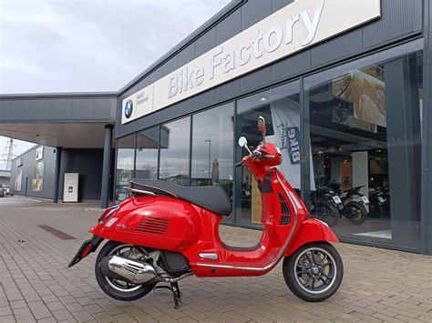 Neumotorrad Vespa Gts 125 Super Iget Baujahr 2024 6 299 00 Eur