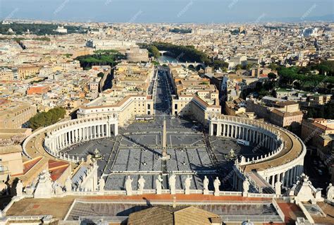 Premium Photo Famous Saint Peters Square In Vatican And Aerial View