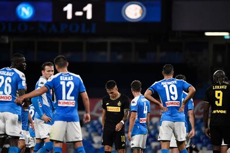 Coppa Italia Napoli In Finale Con La Juve Al San Paolo è 1 1 Con L