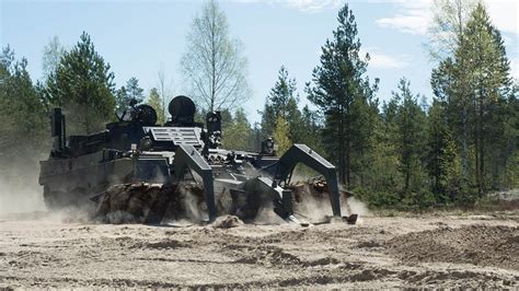 Finnland schenkt der Ukraine drei Leopard 2R Minenräumpanzer Autoua net