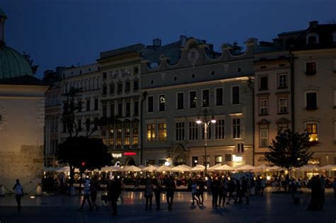 Co robić wieczorem w Krakowie Oto ciekawe miejsca i atrakcje Krakowa