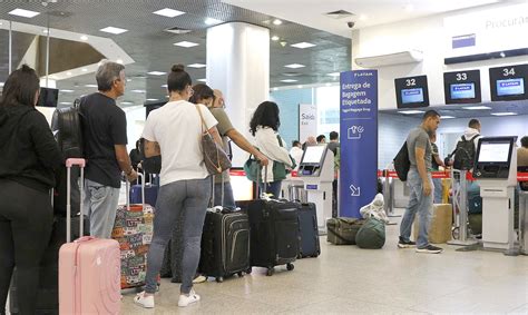 Gastos De Brasileiros Em Viagens Internacionais Sobem Em Janeiro