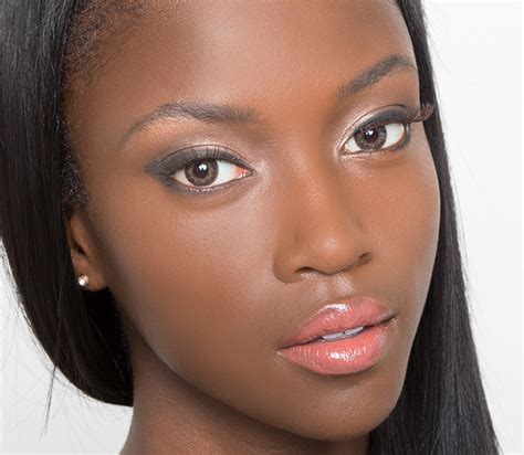 Natural Makeup For Dark Skin Mugeek Vidalondon