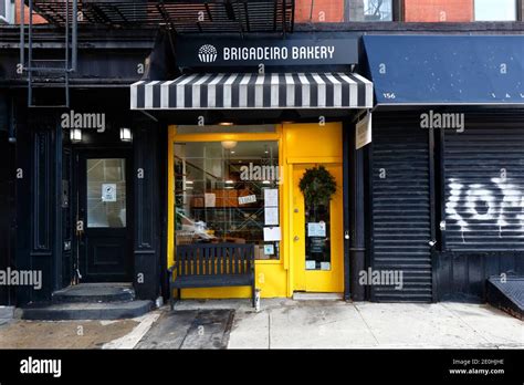 Brigadeiro Bakery, 156 Sullivan St, New York, NYC storefront photo of a ...