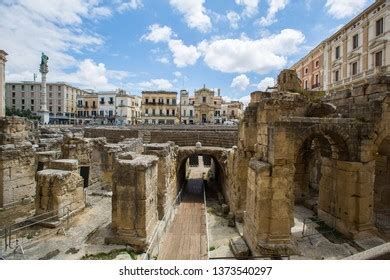 Roman Amphitheatre Lecce Italy Stock Photo 1373540297 Shutterstock