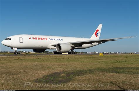 B 2077 China Cargo Airlines Boeing 777 F6N Photo by Samuel Rößler ID