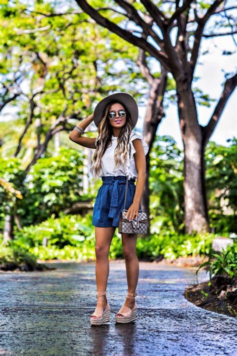 Casual Outfit In Hawaii. - Mia Mia Mine