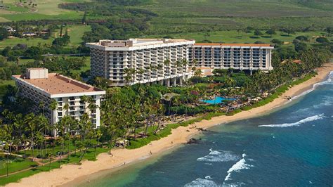 Hyatt Regency Maui Resort | Maui beach resort, Maui resorts, Hyatt ...