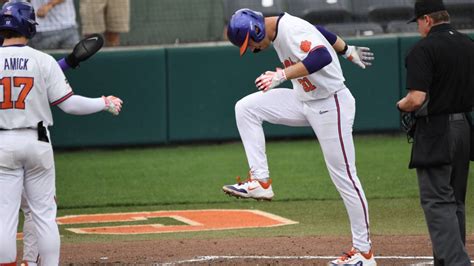 Clemson Baseball: Clemson beats Miami, wins the ACC Championship