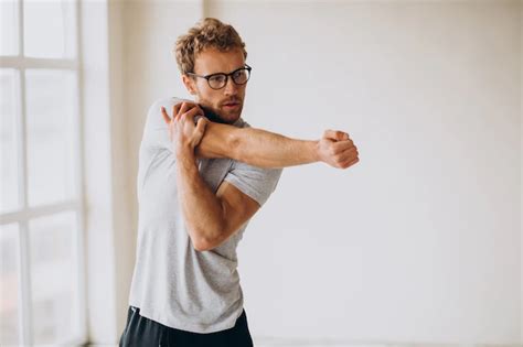 Passar muito tempo em pé faz mal para a saúde MundoBoaForma