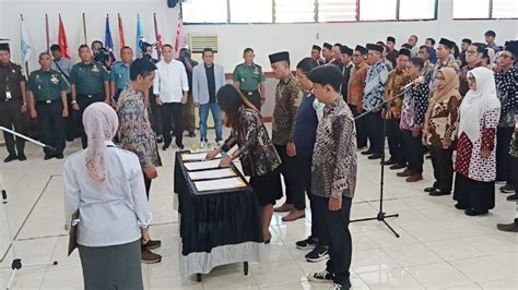 Kpu Surabaya Lantik Ppk Untuk Pilkada Cak Eri Pesan Soal