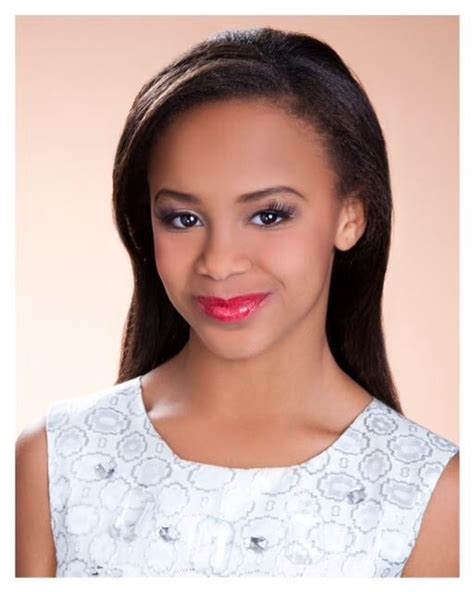 Dance Moms Season 2 Headshots Nia Dance Moms Season Dance Moms Dancers Nia Frazier