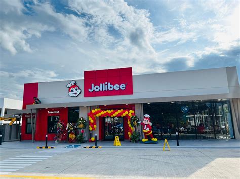 Yes - LOOK: Sneak peek of the new Jollibee branch located at North