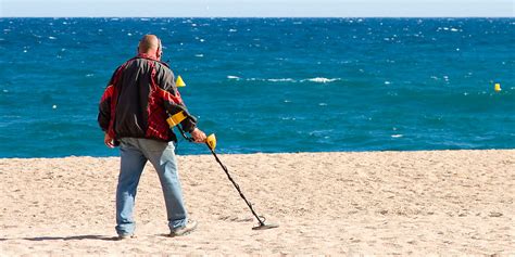 Where Are The Best Places To Use A Metal Detector 10 Examples