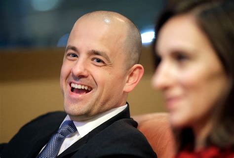 Utah Democrats Back Independent Evan Mcmullin In His Race Against Gop