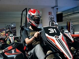 Go Karts Pista Indoor Carreras En Santa Fe Desde Yumping Mx