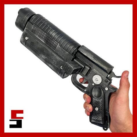 3D file K-16 Bryar Pistol Star Wars Blaster Gun Prop Replica 🔫 ・3D printable model to download・Cults