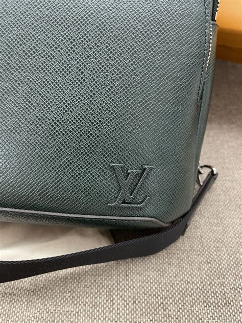 Louis Vuitton Avenue Sling Bag Taiga Leather Rare Limited Brand New Collection Ebay