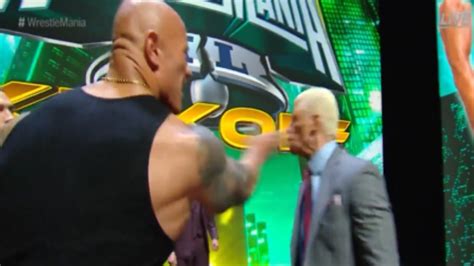 THE ROCK SLAPS CODY RHODES AT WRESTLEMANIA 40 PRESS CONFERENCE CODY