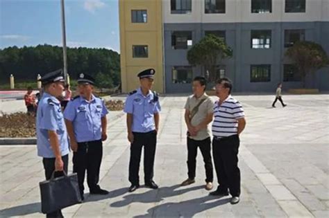 「平塘警事」秋季校園安全隱患排查 蜀黍築牢校園「安全牆」 每日頭條