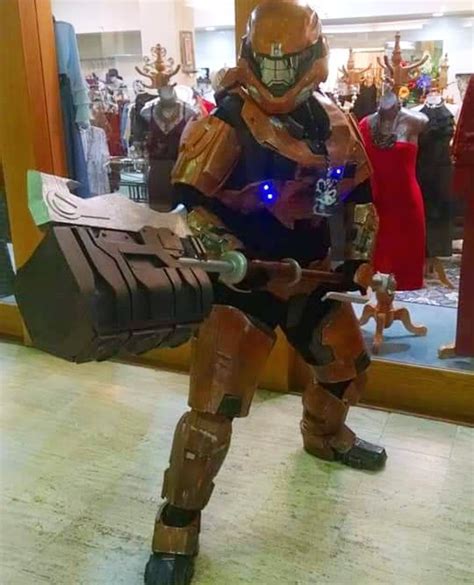 I cosplayed Noble Six once : r/halo