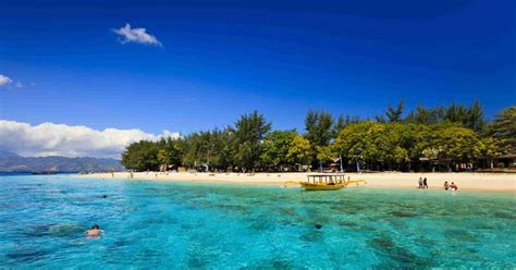 Panduan Wisata Gili Trawangan Rute Kegiatan Dan Daya Tarik Blibli