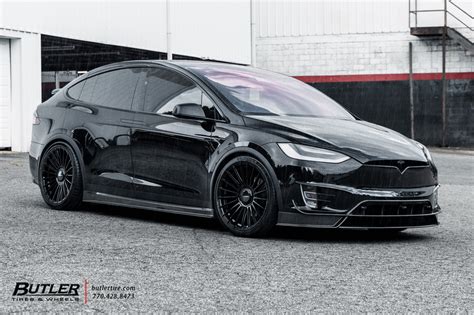 Tesla Model X with 22in Vossen HF-8 Wheels exclusively from Butler ...