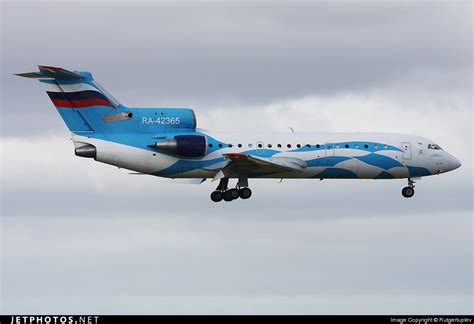 Ra Yakovlev Yak D Aeroflot Plus Rutgertuplev Jetphotos