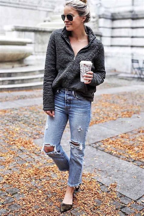 Cozy Outfit Ideas That Are Still Sexy