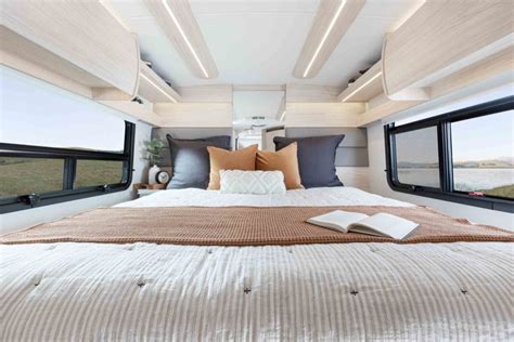 Wonder Features Rear Twin Bed Leisure Travel Vans