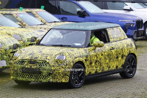 2023 MINI Cooper Facelift Spied Wearing Its Production Light Units ...