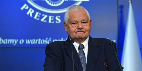 Glapiński sam sobie przyznał nagrodę Miał prawo Luźne reguły