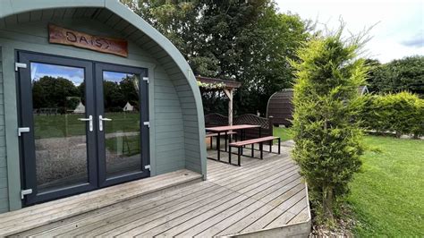 Glamping Pods And Tipis Luxurious With Hot Tub Eden Grange Glamping