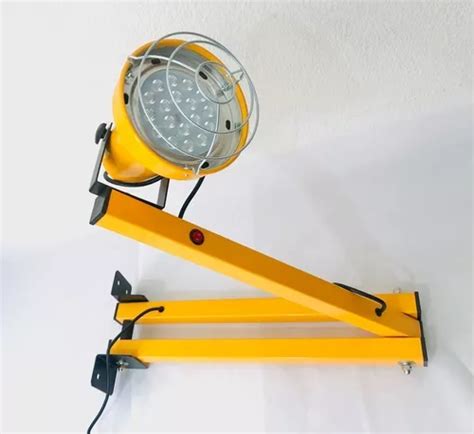 Lampara De Anden Led Con Brazo Art Doble Incluye Foco W Meses