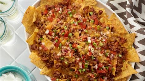 Начос «Чили-Дог» - рецепт от Гранд кулинара