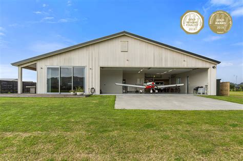 Aircraft Hangar Home Designs | Awesome Home