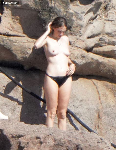 Maya Hawke Naked Sexy On The Beach In St Nudbay