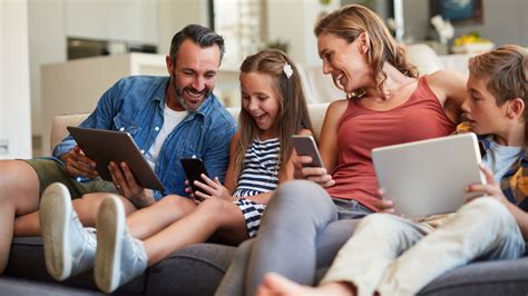 how to set up family google calendar
