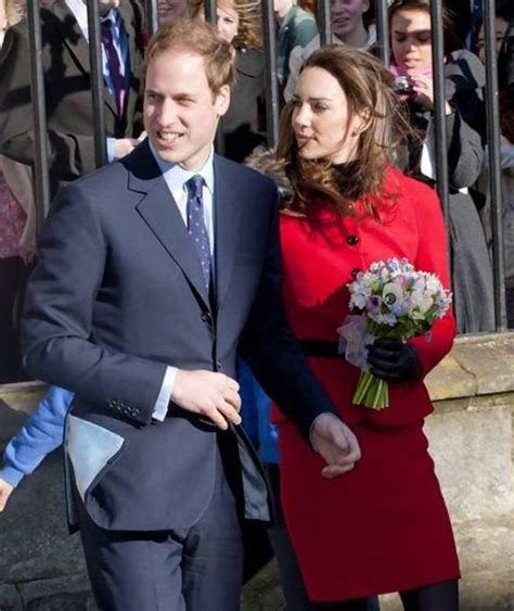 Prince William And Kate Walking At The Royal Palace