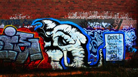 Elephant Graffiti - Wallpaper by Aurrum on DeviantArt