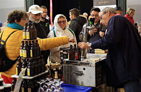 Diaporama Mont Pr S Chambord Une Foire Aux Pommes Avec Et Sans P Pins