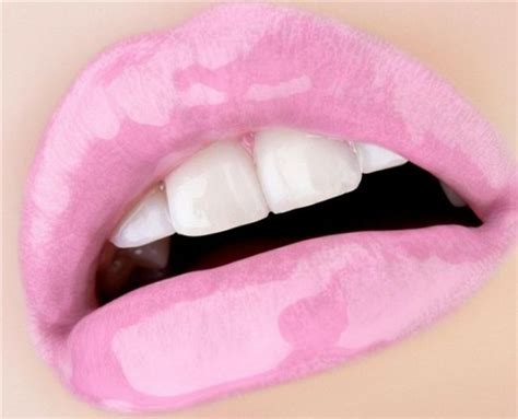 Lips Makeup ~ Fashion And Styles