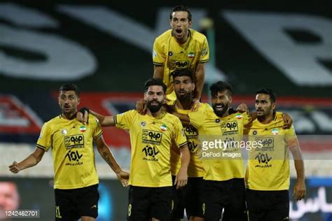 Sepahan Fc Photos and Premium High Res Pictures - Getty Images