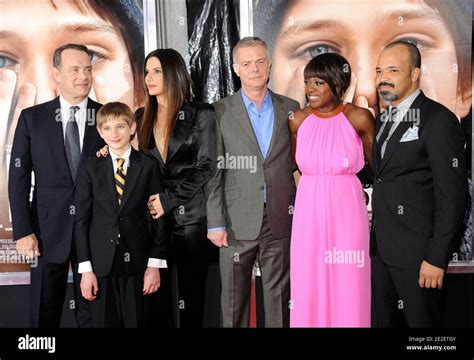 Extremely Loud And Incredibly Close Cast