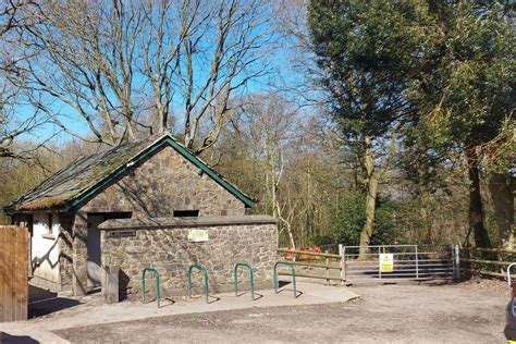 Public Convenience Out Woods Car Park Tim Heaton Geograph Britain