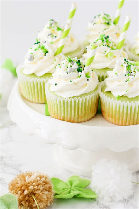 Shamrock Shake Cupcakes The Baker Upstairs