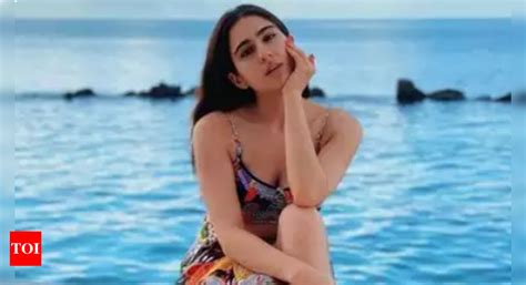 Sara Ali Khan Is Holidaying In London Shares Eclectic Pics With Mother