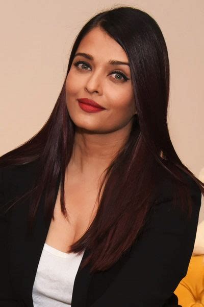 Aishwarya Rai Bachchan’s Lipstick Collection in Pictures | Vogue India