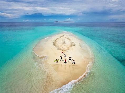 Surga Tersembunyi 5 Pulau Di Indonesia Ini Wajib Masuk List Wisatamu